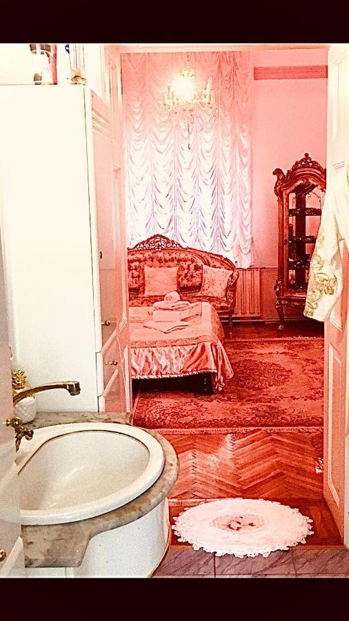 Апартаменти Adam Apartmanhaz Сегед Екстер'єр фото